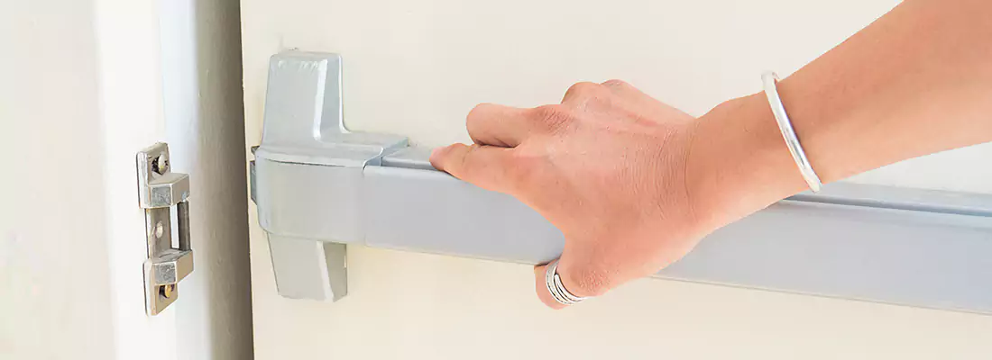 Fast and Affordable Door Panic Bar Installation in Bartow, FL