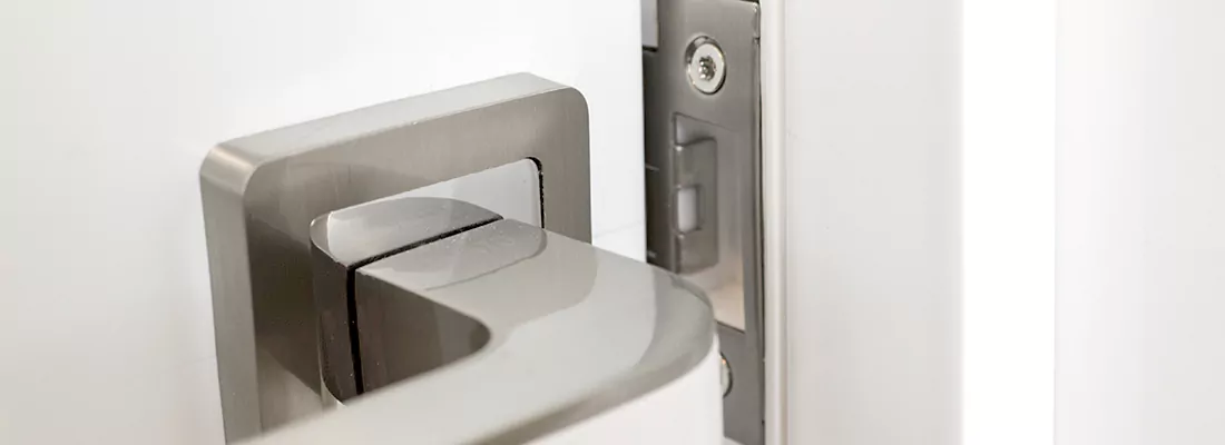 Seamless Integration of Magnetic Locks with Access Control Systems in Bartow, FL